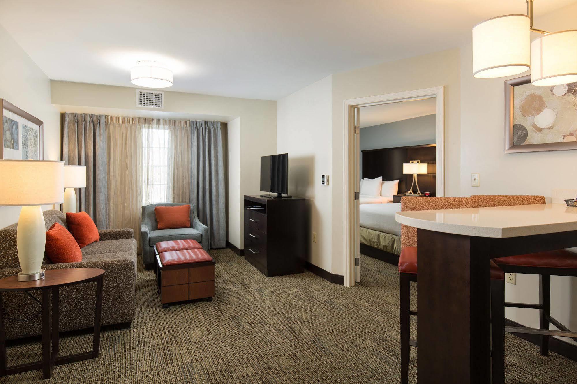 Staybridge Suites Corona South By Ihg Exterior foto