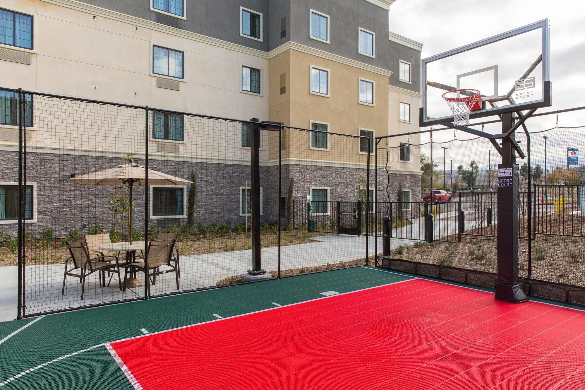 Staybridge Suites Corona South By Ihg Exterior foto